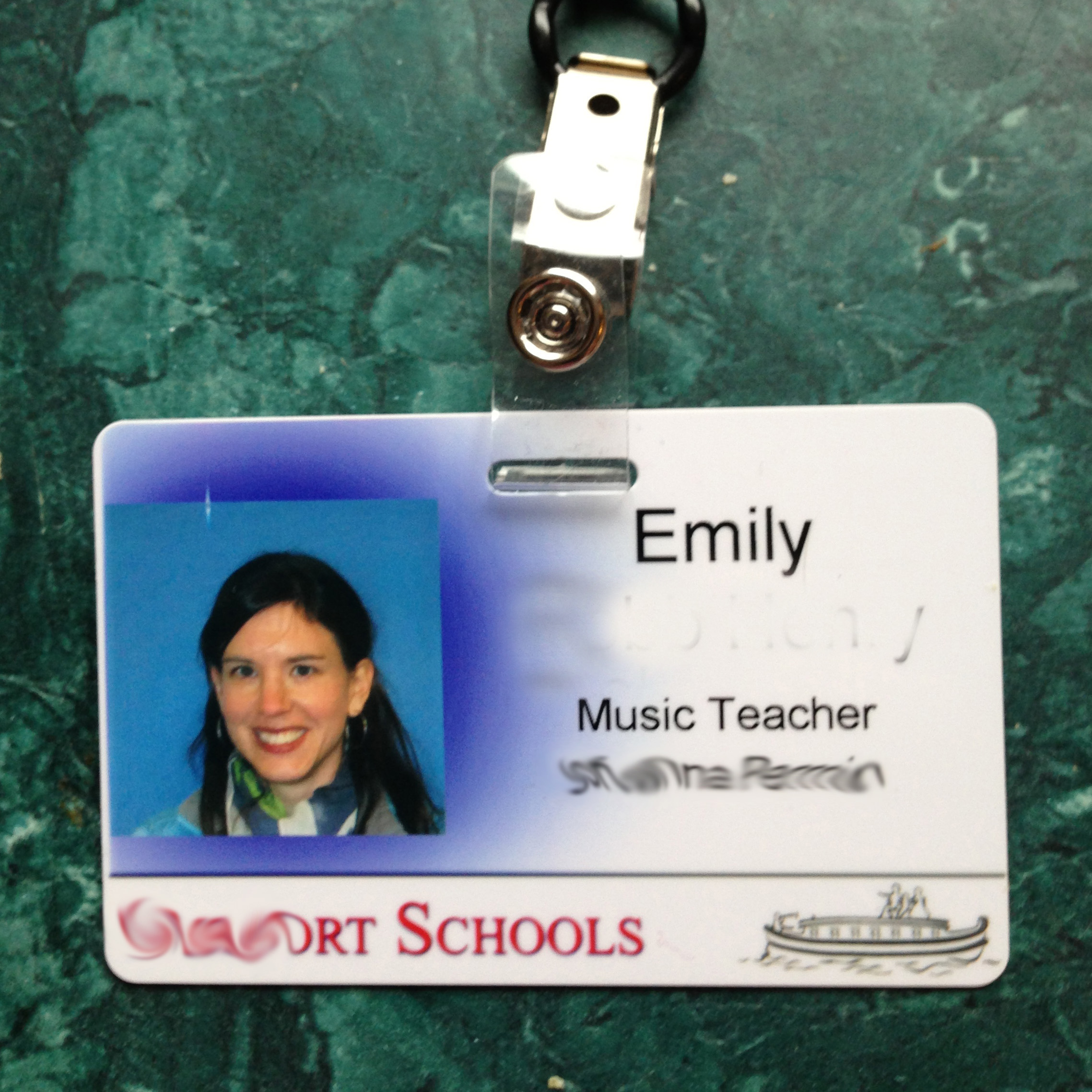 Teacher php. Teacher ID Card. ID badge. Круглый бейджик дизайн. Бадж для учителей.
